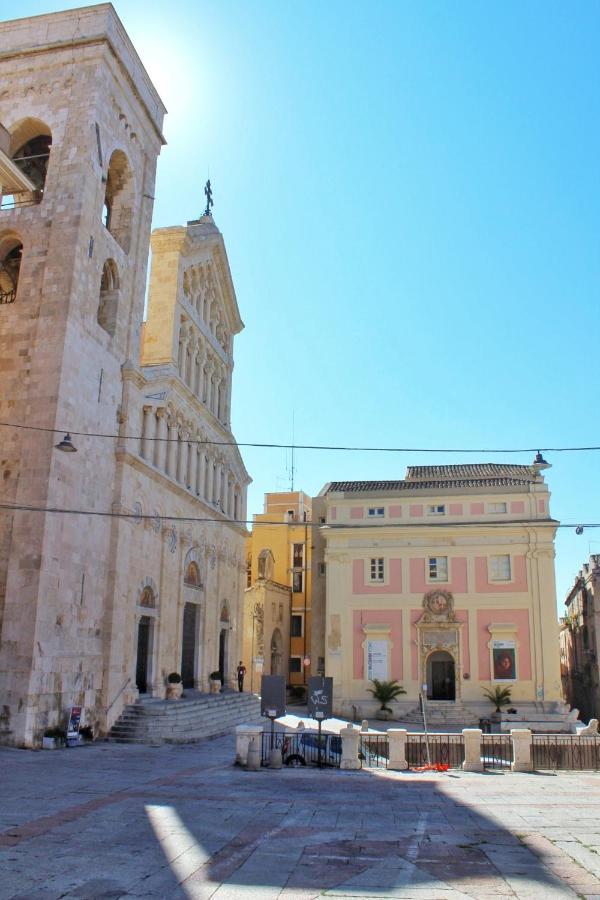 Elicriso Suites Yenne Cagliari Exterior photo